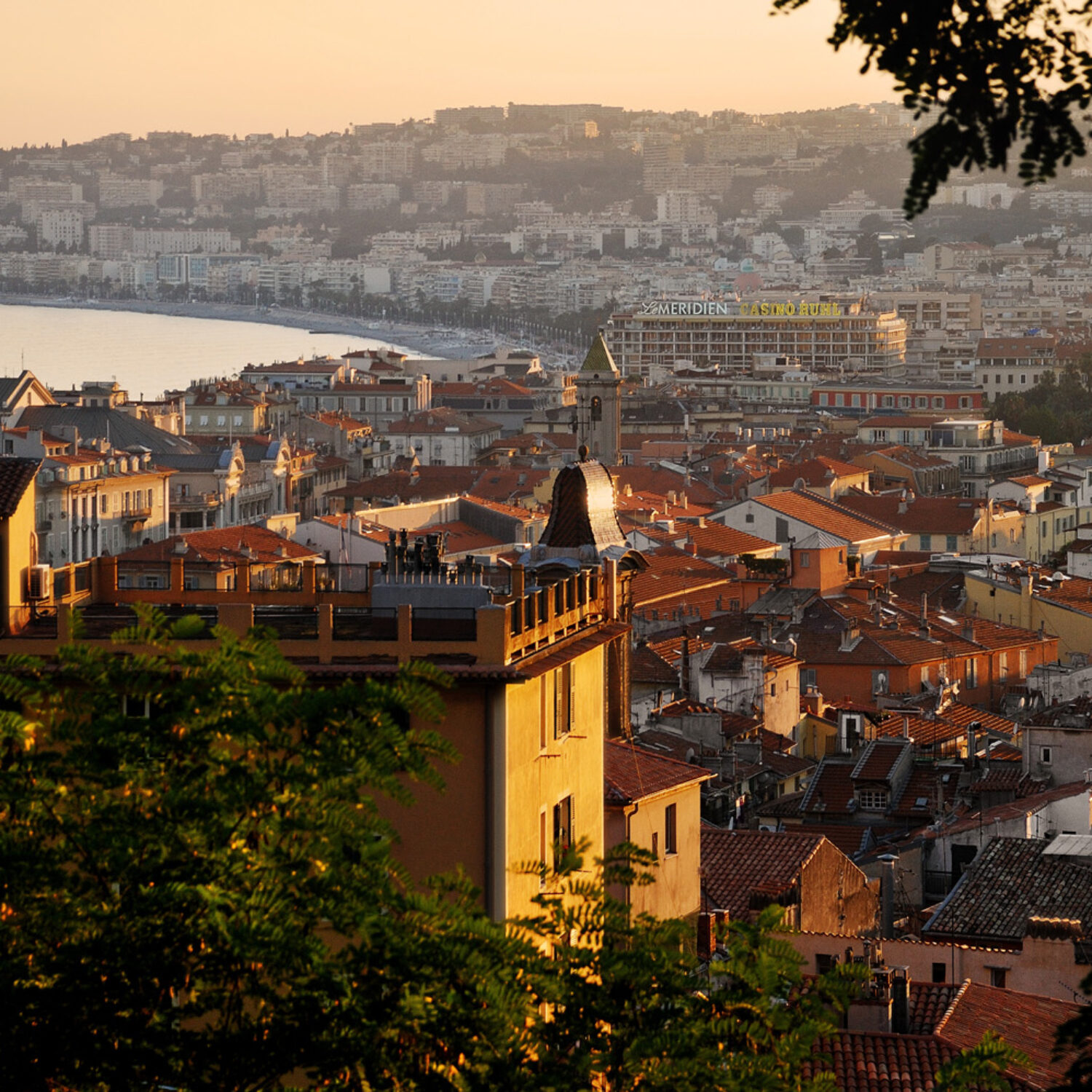 Франция. Вид на старый город